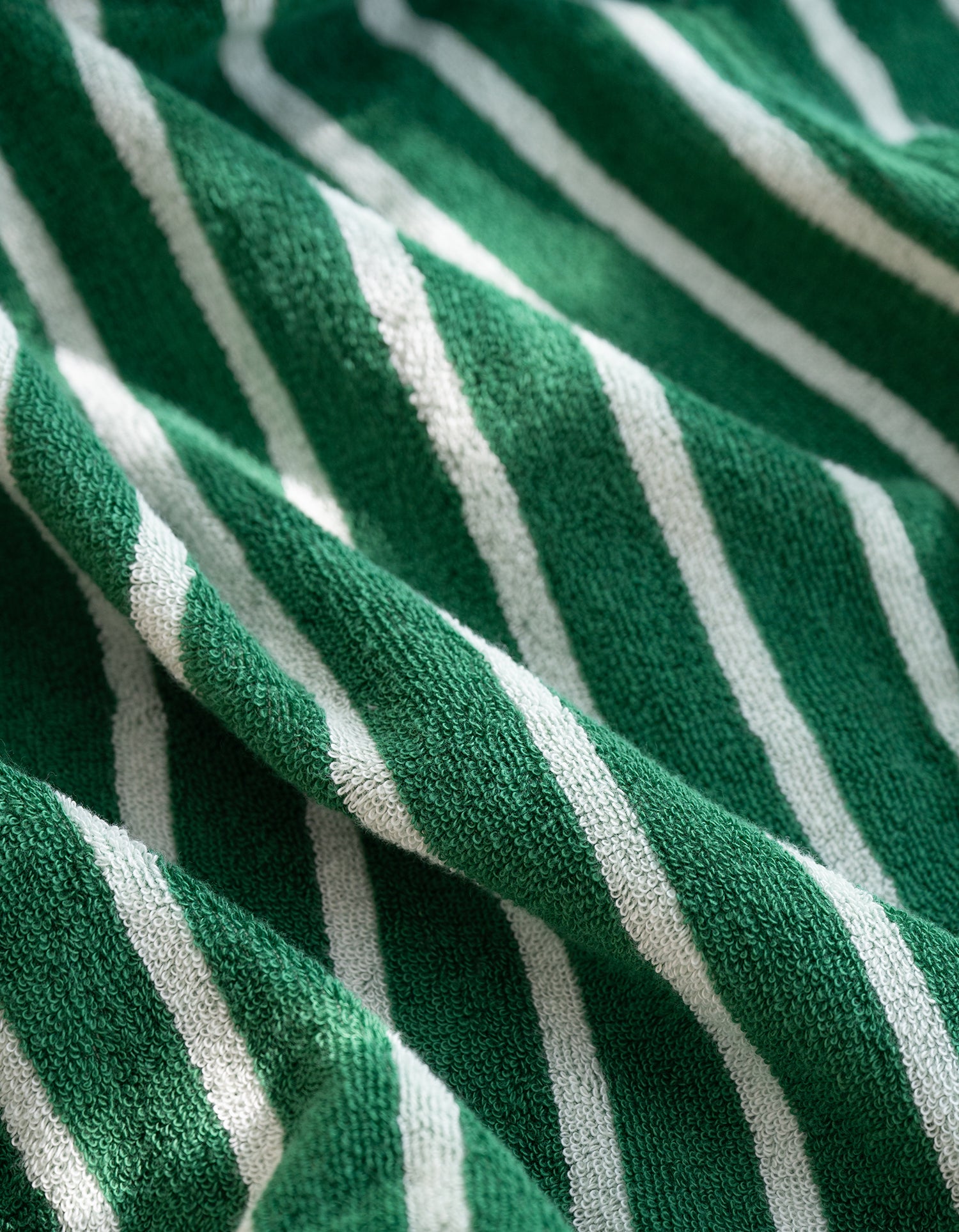 Badecape Kind - Kleine Grüne Streifen