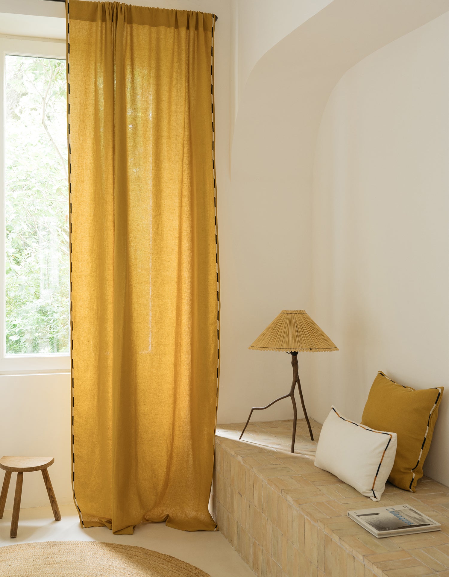 Housse de Coussin long Brodée - Blanc