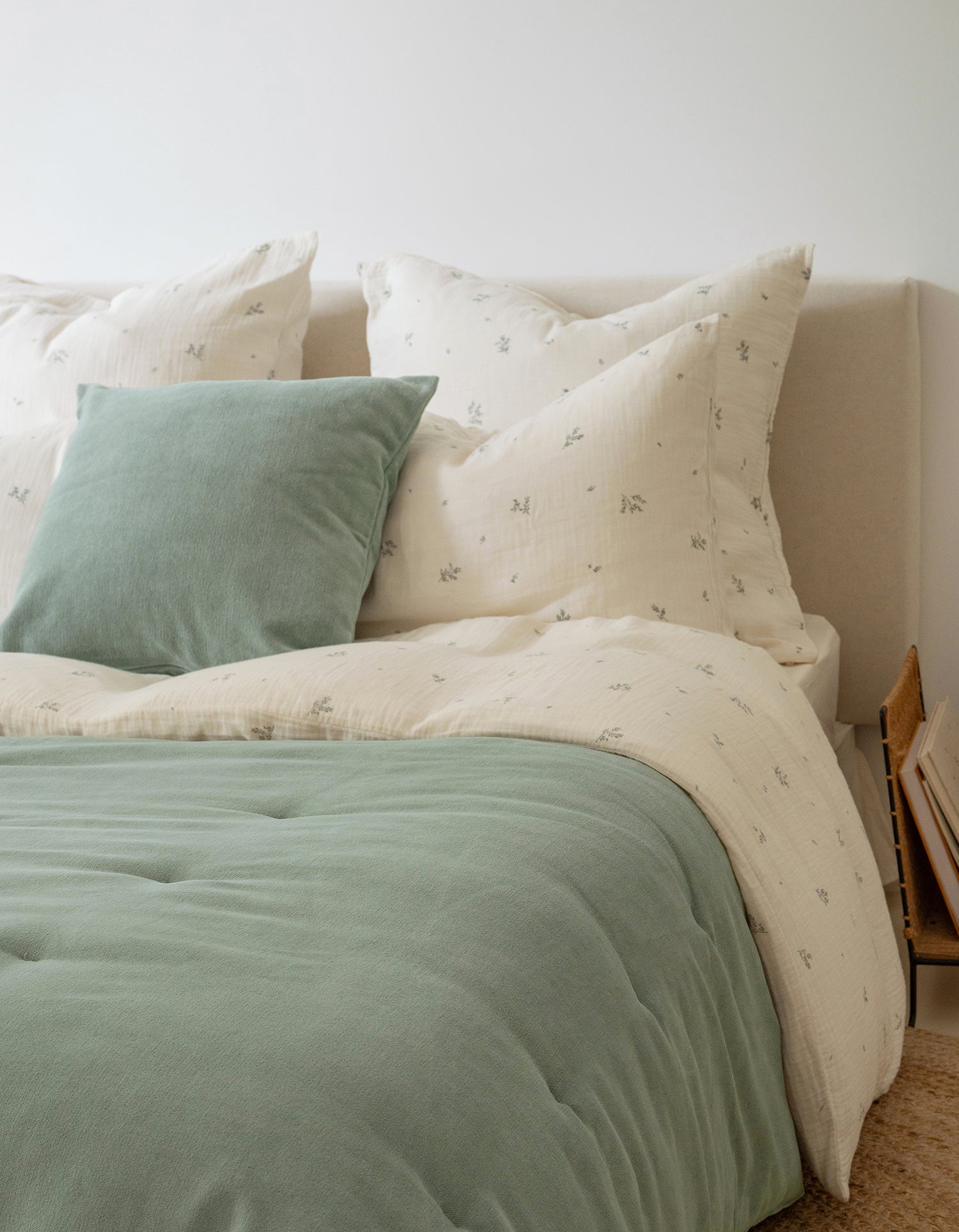 Boutis Copriletto in Velluto - Verde Tenue
