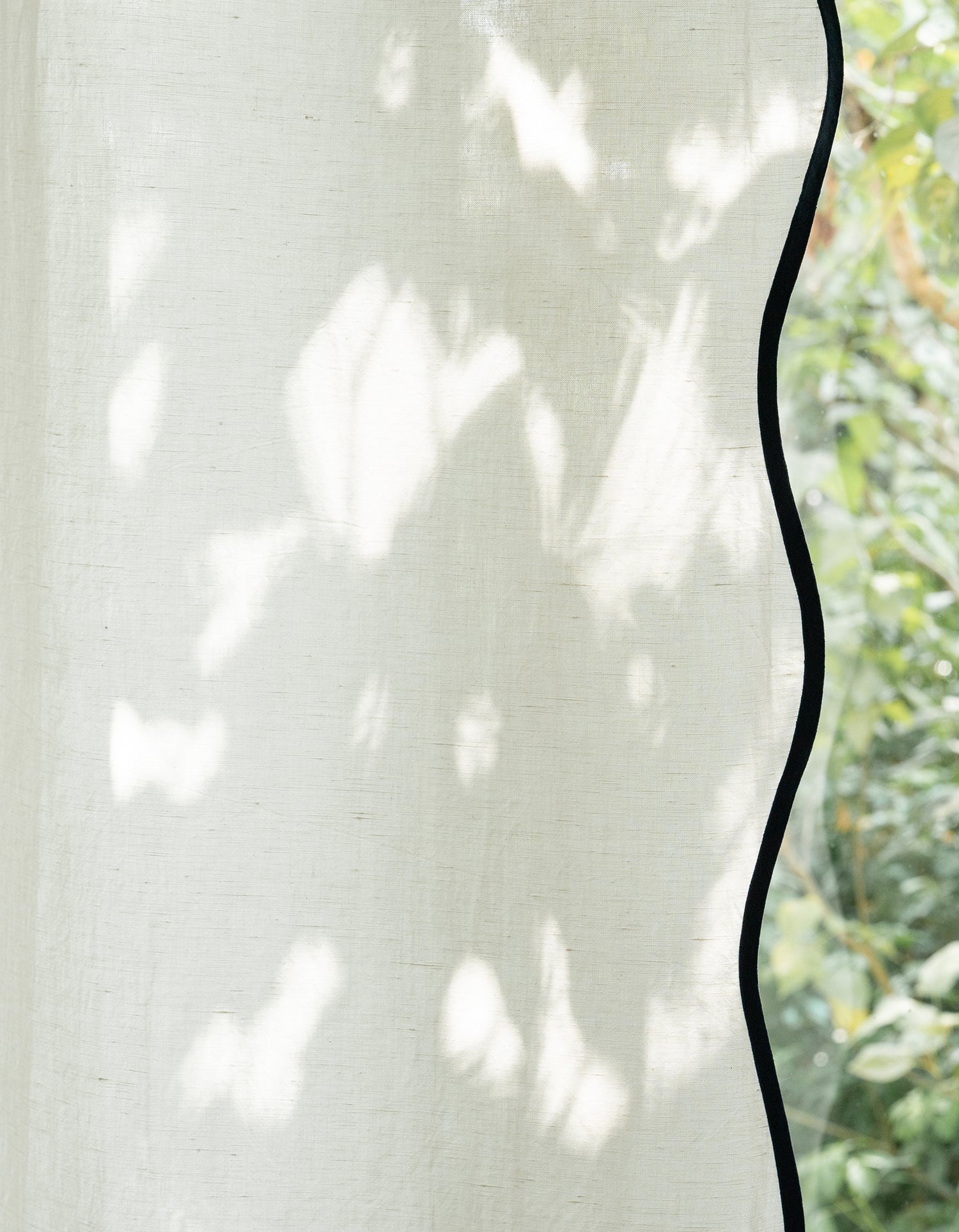 Vorhang Marbella – Leichter Leinenstoff mit Wellenstruktur - Weiss / Blau