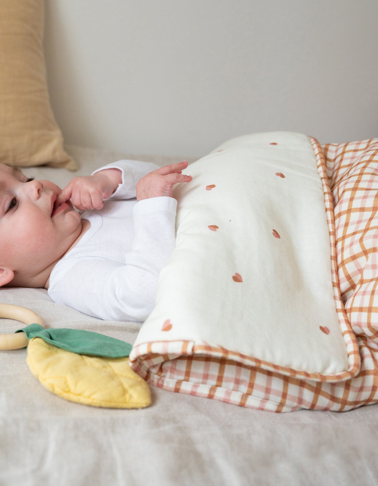 Gesteppte Baby-Decke - Herzchen