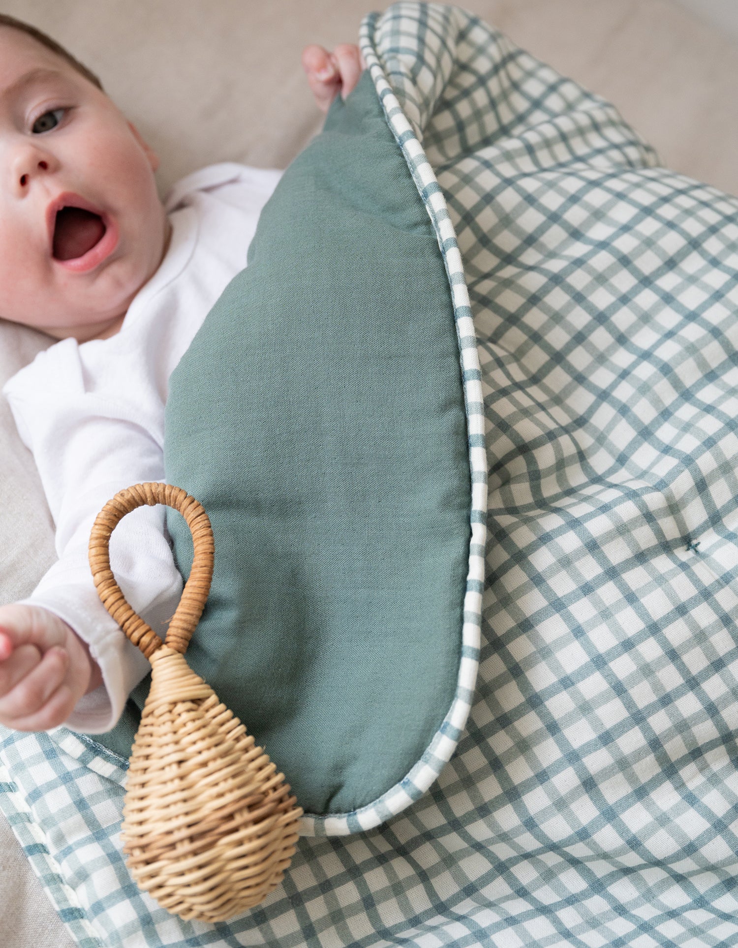 Gesteppte Baby-Decke - Gingham