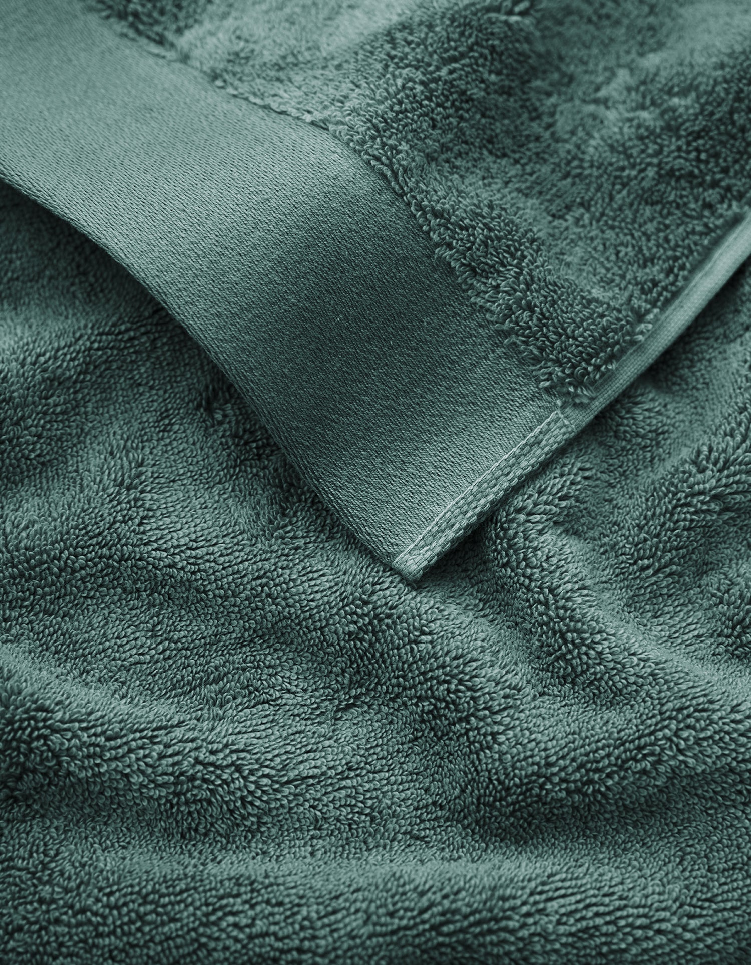 Serviette de bain moelleuse - Vert Céladon