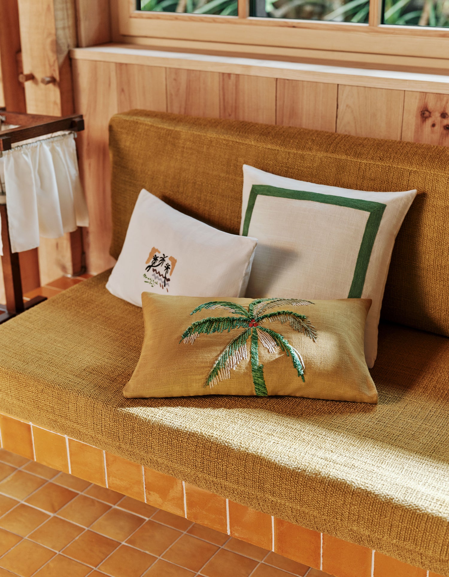 Fodera - Bonsoirs x Hôtel Magique - Tropic Frame
