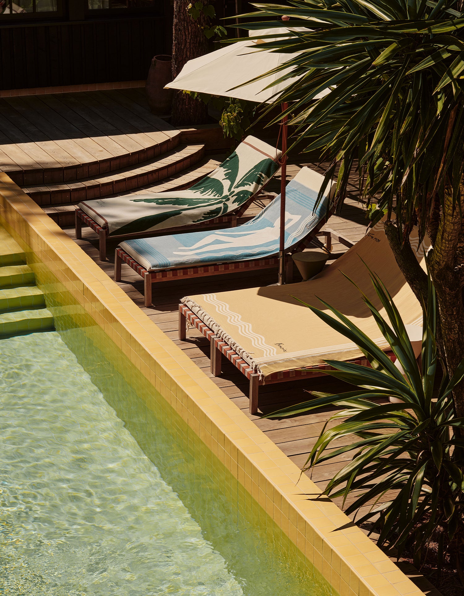 Serviette de plage - Bonsoirs x Hôtel Magique - Pool Leasure