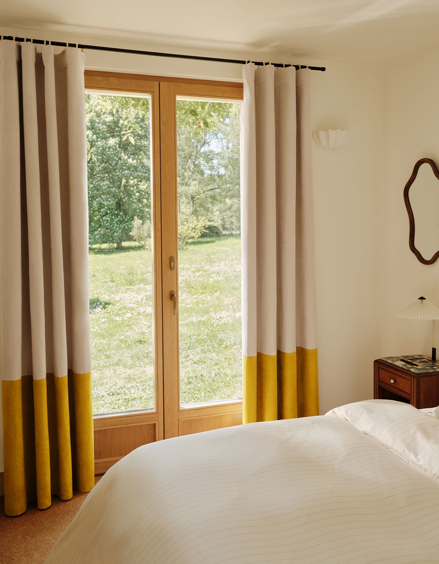 Tenda Oscurante Faubourg con occhielli signature - Naturale / Giallo