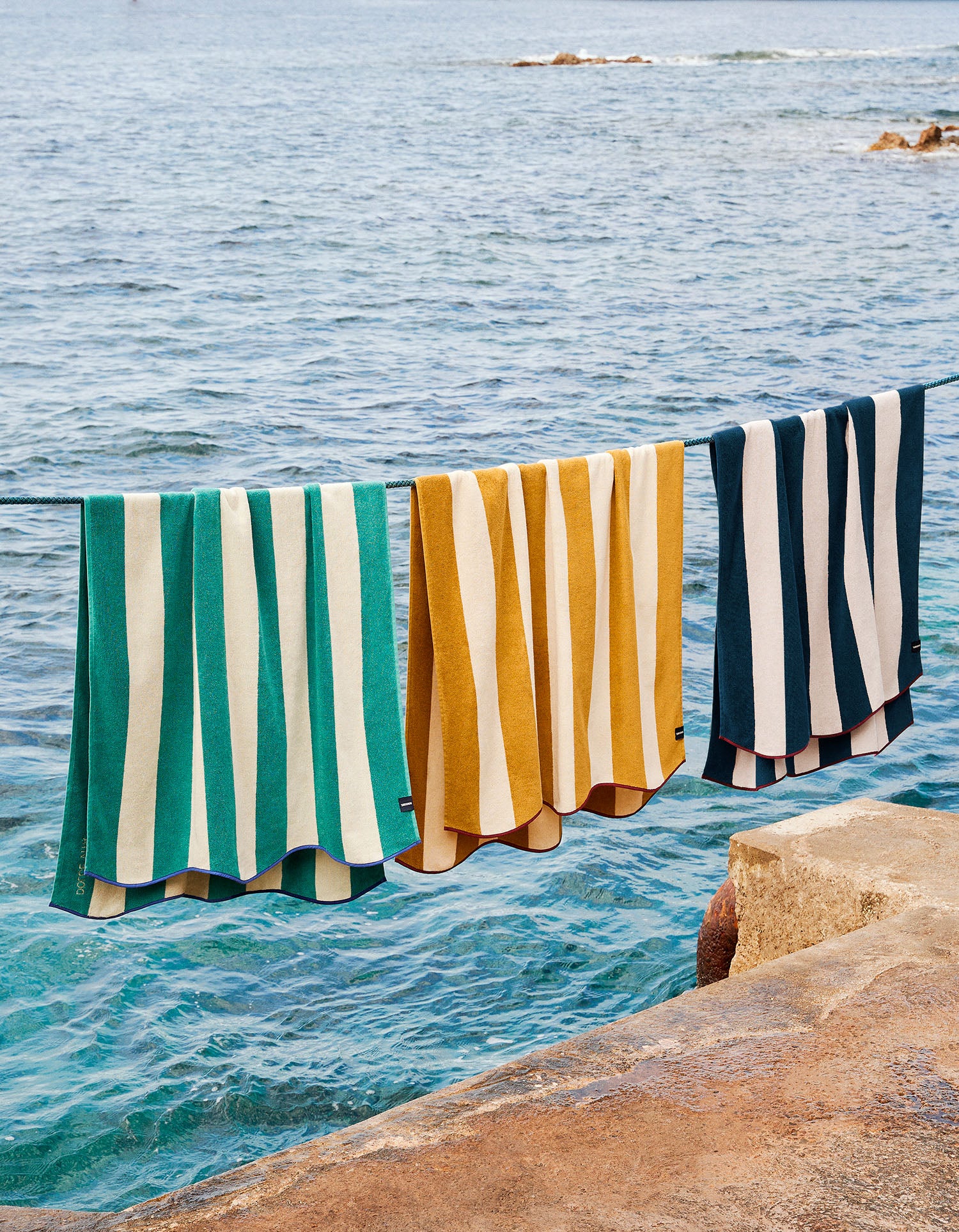 Serviette de plage - Rayure Cabine Bleue