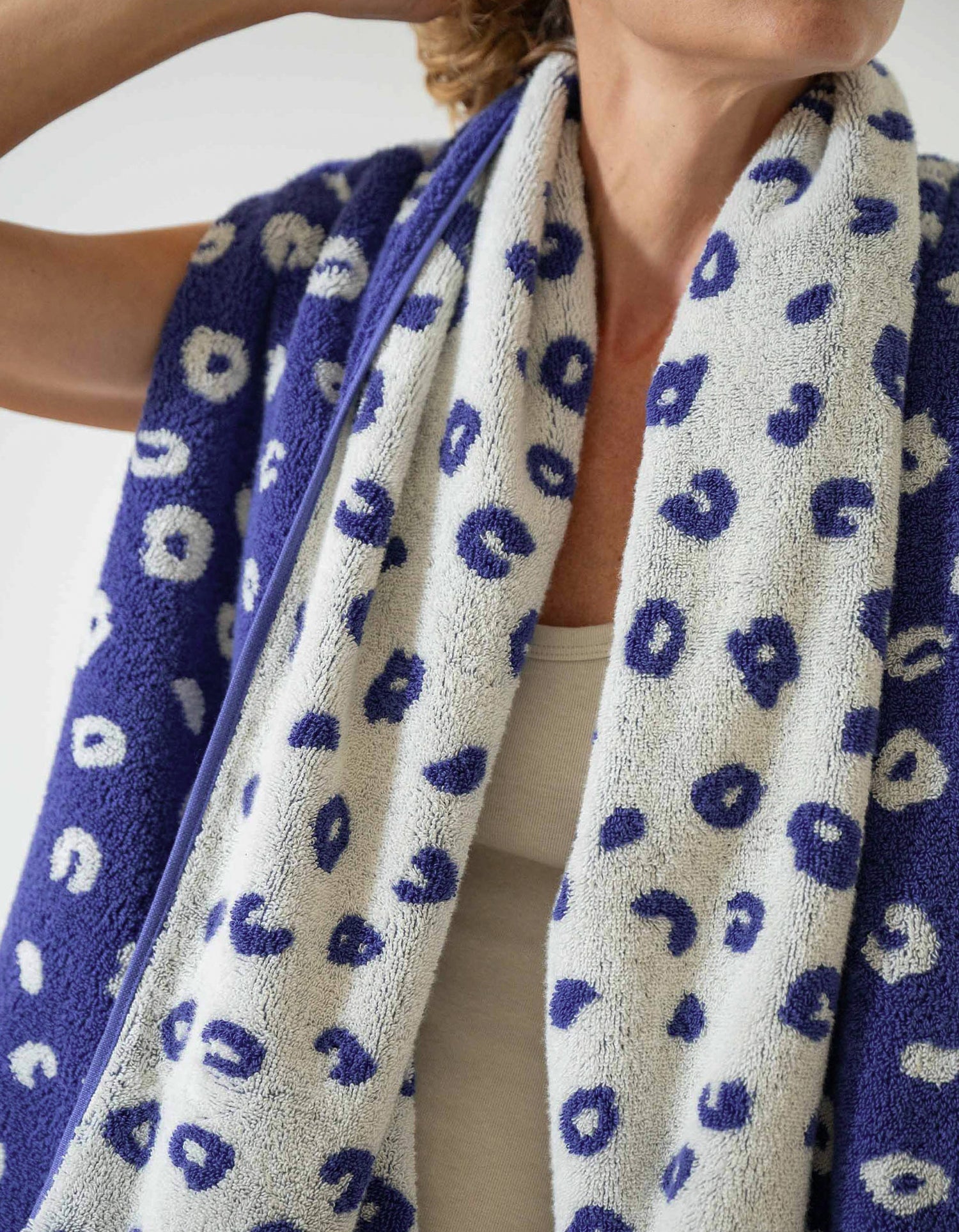 Serviette de bain moelleuse - Blue Léo
