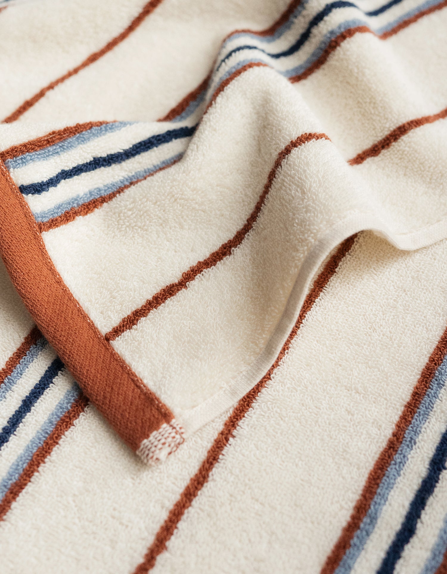Serviette de bain moelleuse - Rayure Jeu
