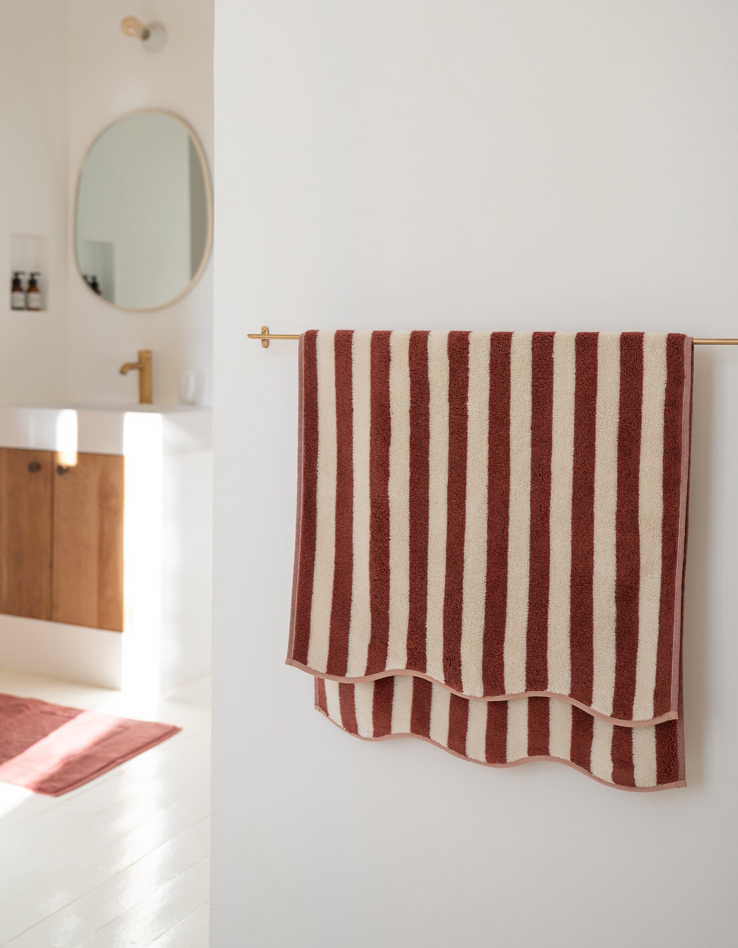 Telo da bagno Wavy - Righe Terracotta & Rosa