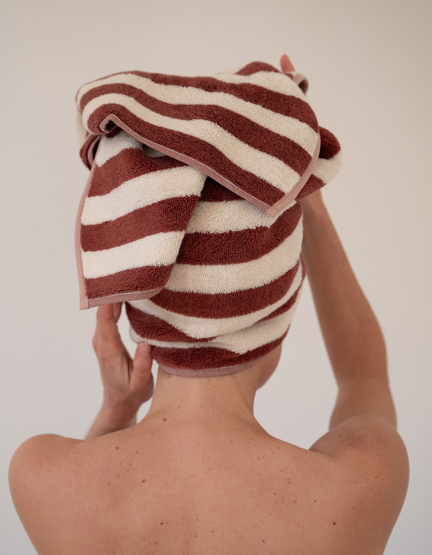 Telo da bagno Wavy - Righe Terracotta & Rosa