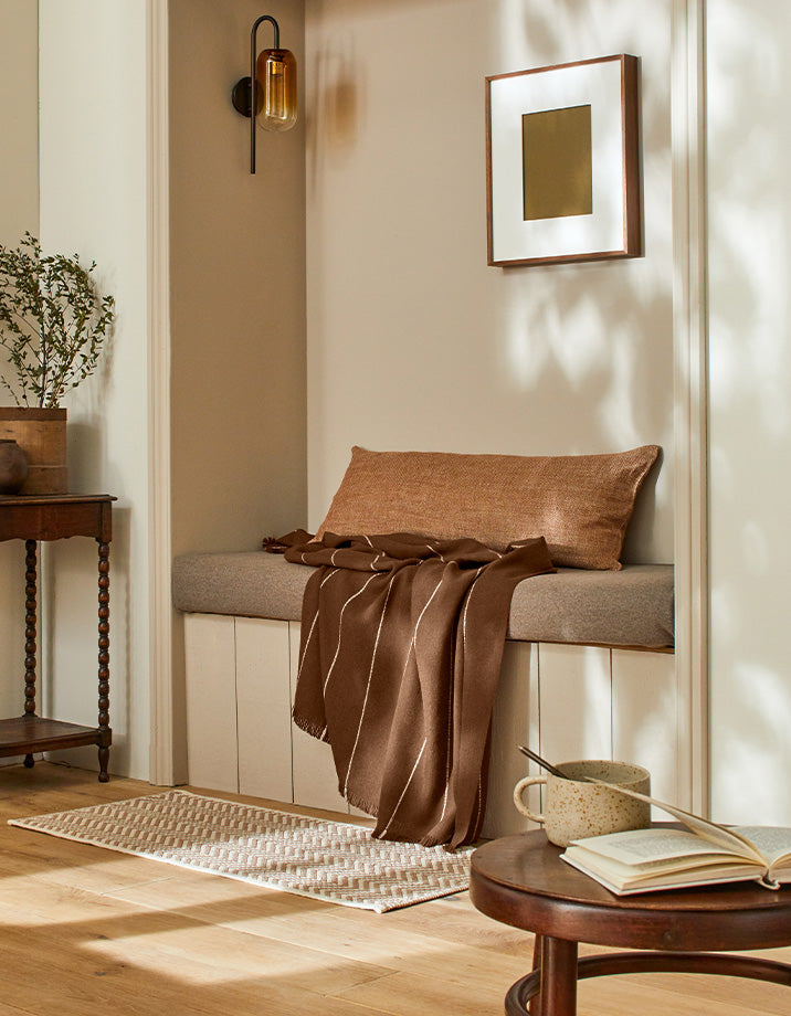 La housse de coussin long Lin - Chevron Caramel
