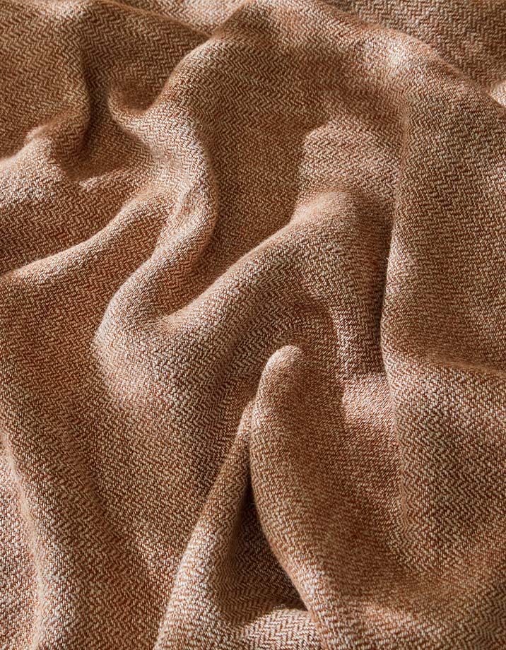 Linnen bedsprei - Karamel Chevron