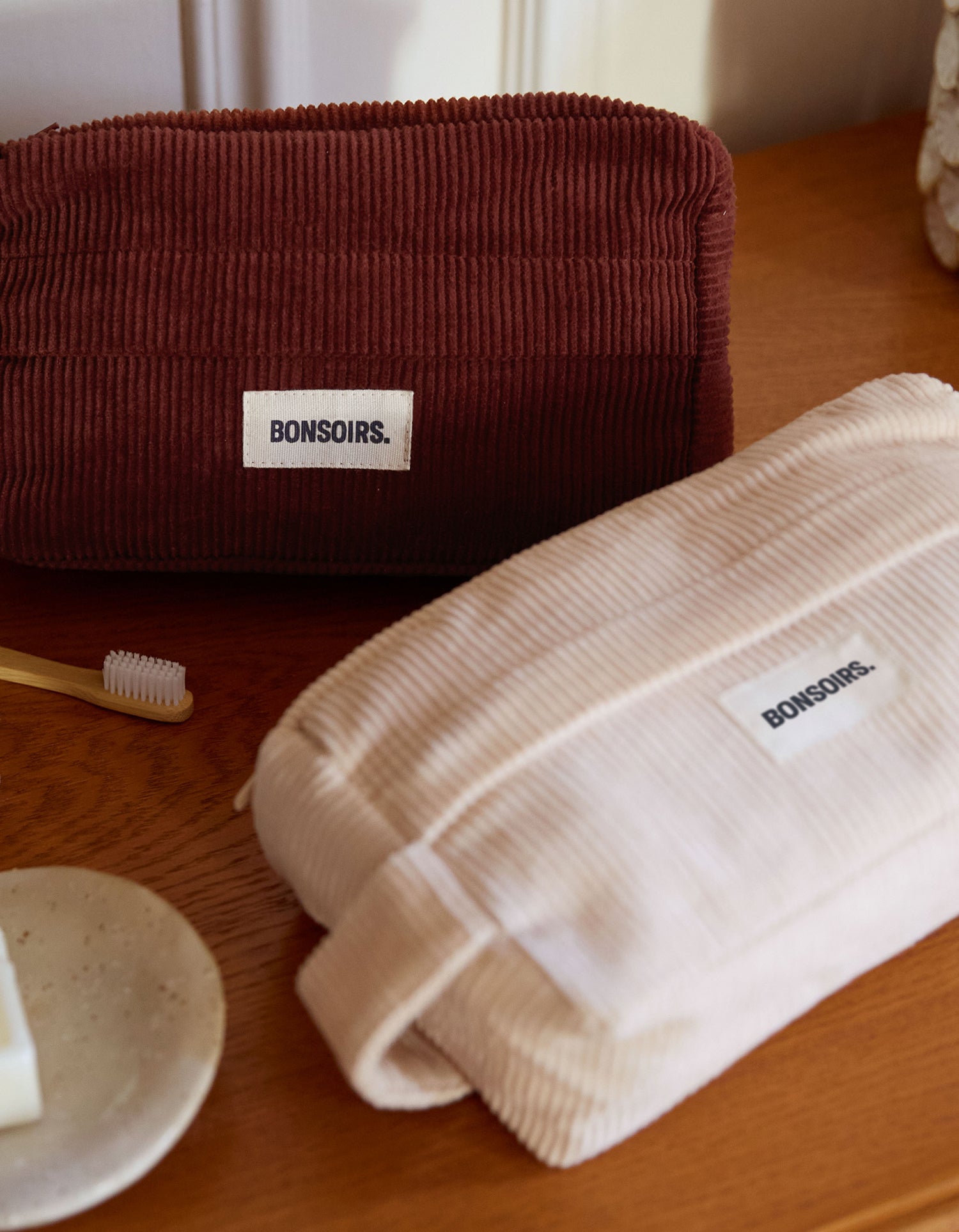 La trousse de toilette Velours - Naturel