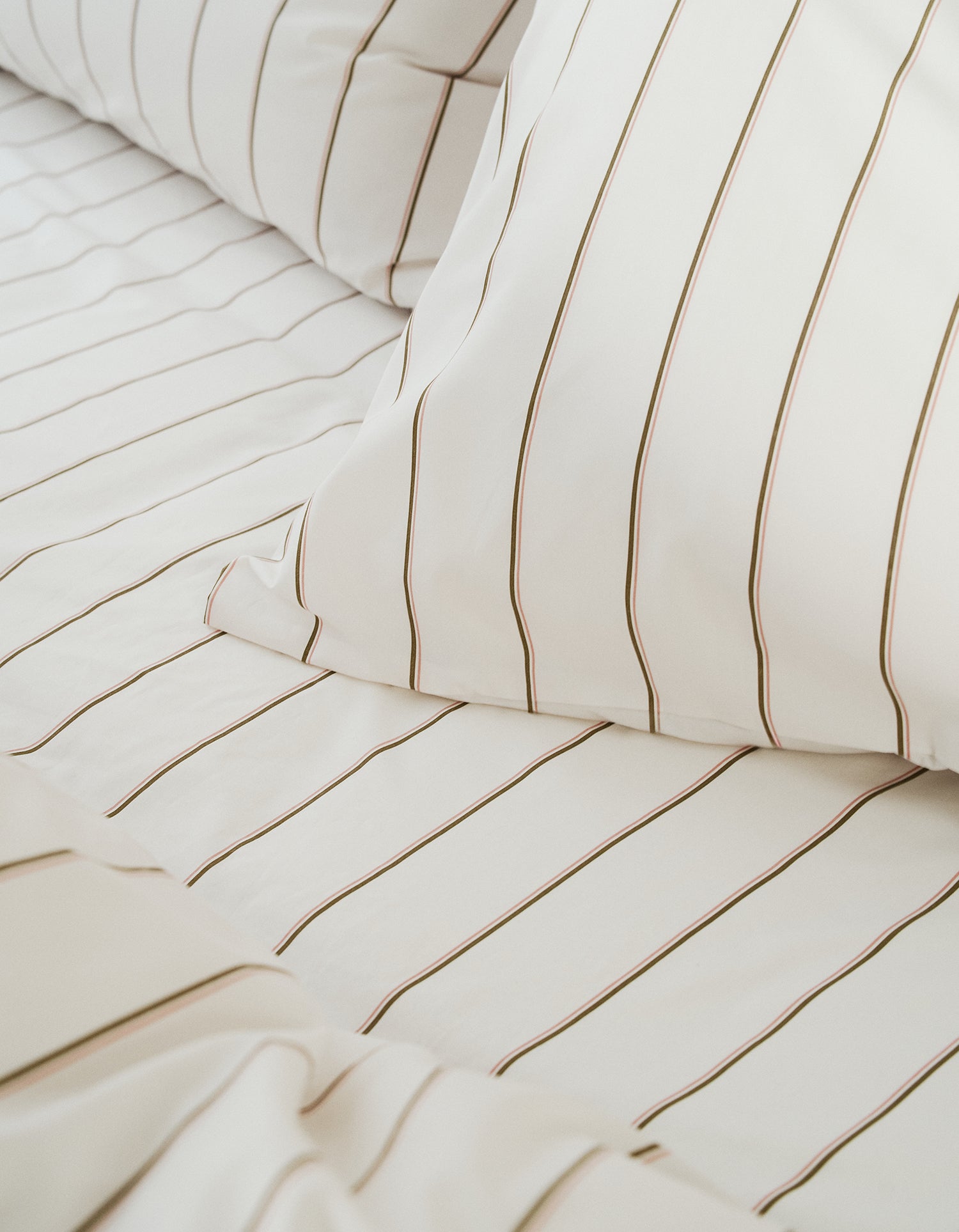 Taies d'oreiller x2 Percale de coton 120 fils - Rayé Olive