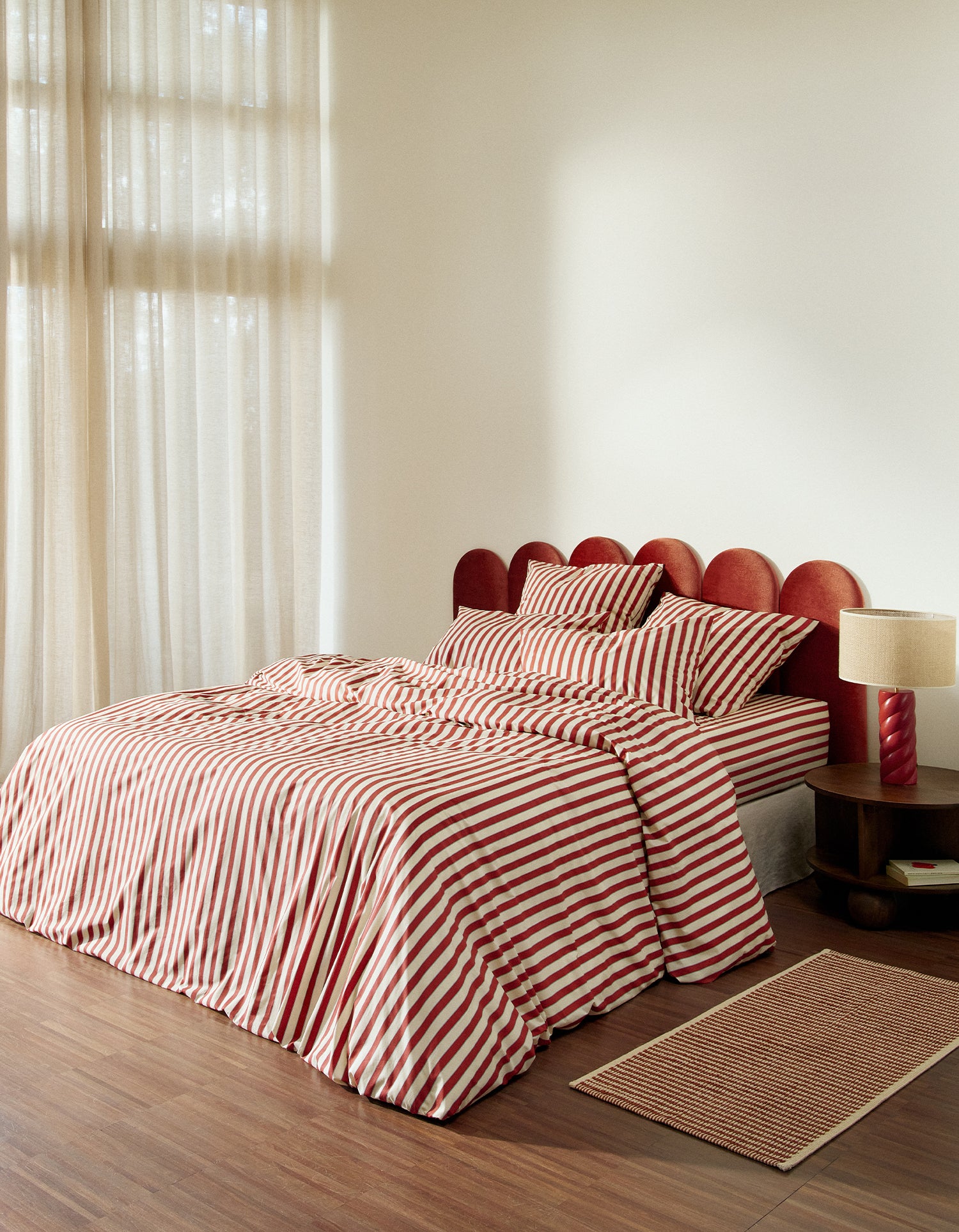 Drap housse Percale de coton 120 fils - Rayure Club Rouge