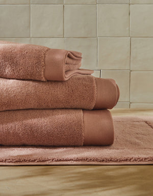 Plush bath towel