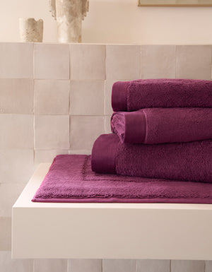 Plush bath towel