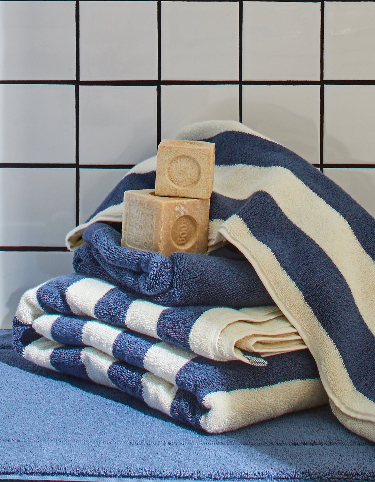 Serviette de bain moelleuse - Juste La Rayure Bleue