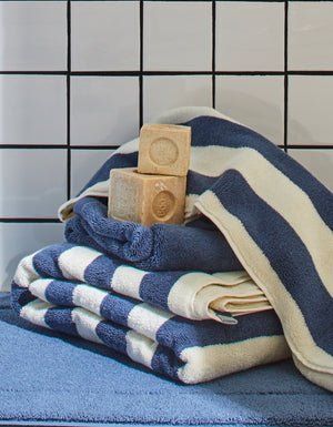 Plush bath sheet