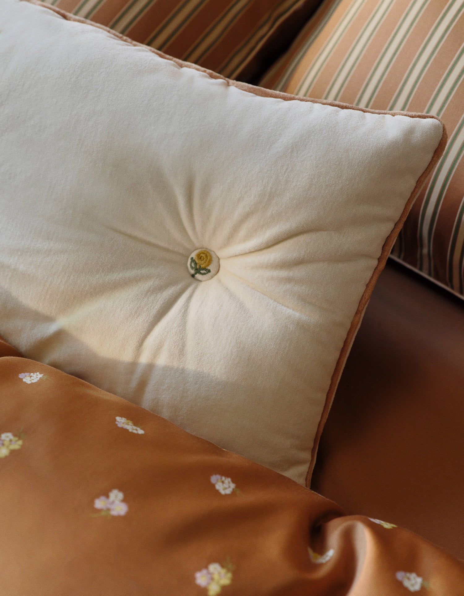 Paul & Joe für Bonsoirs Kissenbezug - Wildblumen