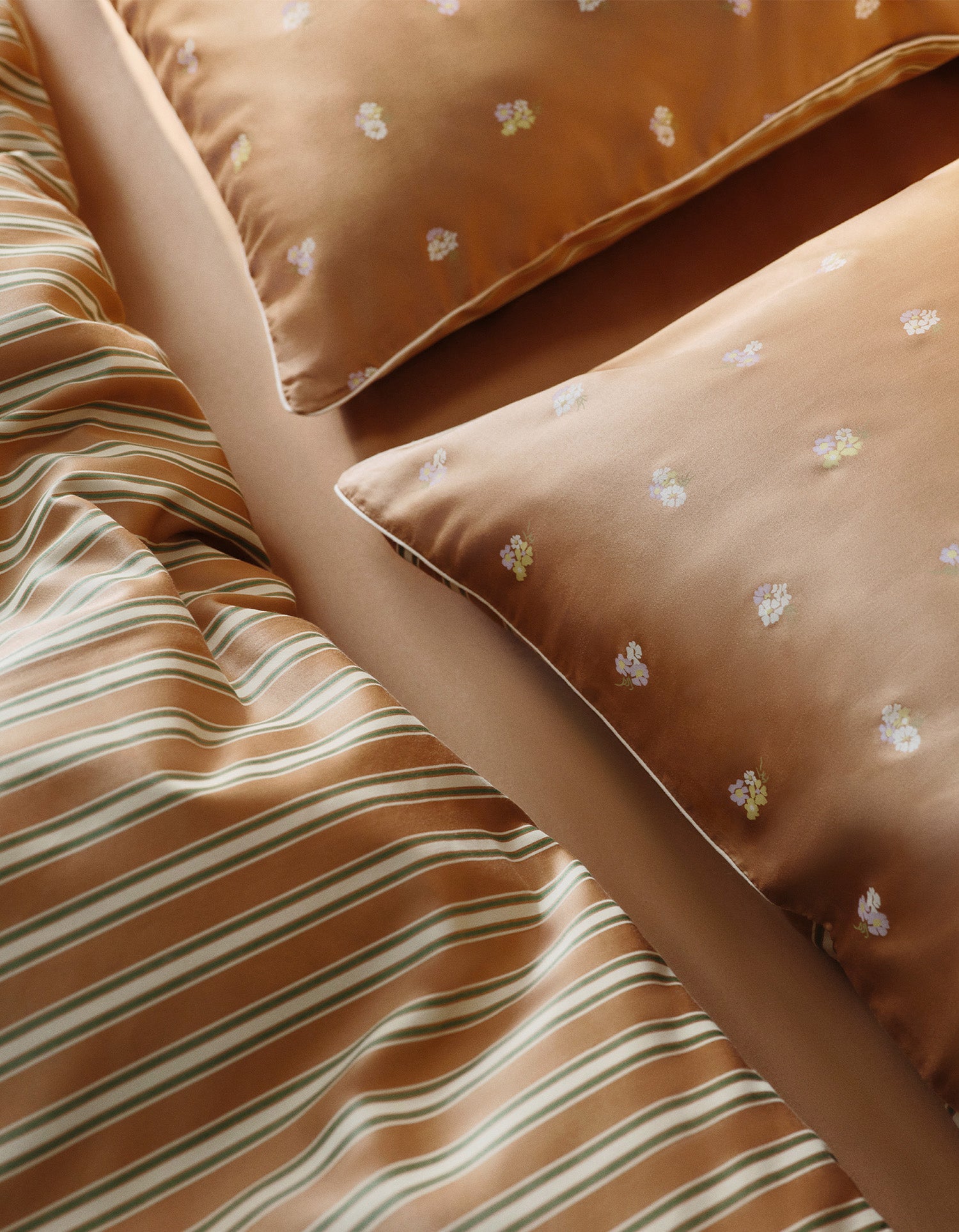 Copripiumino in Raso di Cotone a 200 fili - Giardino Reale