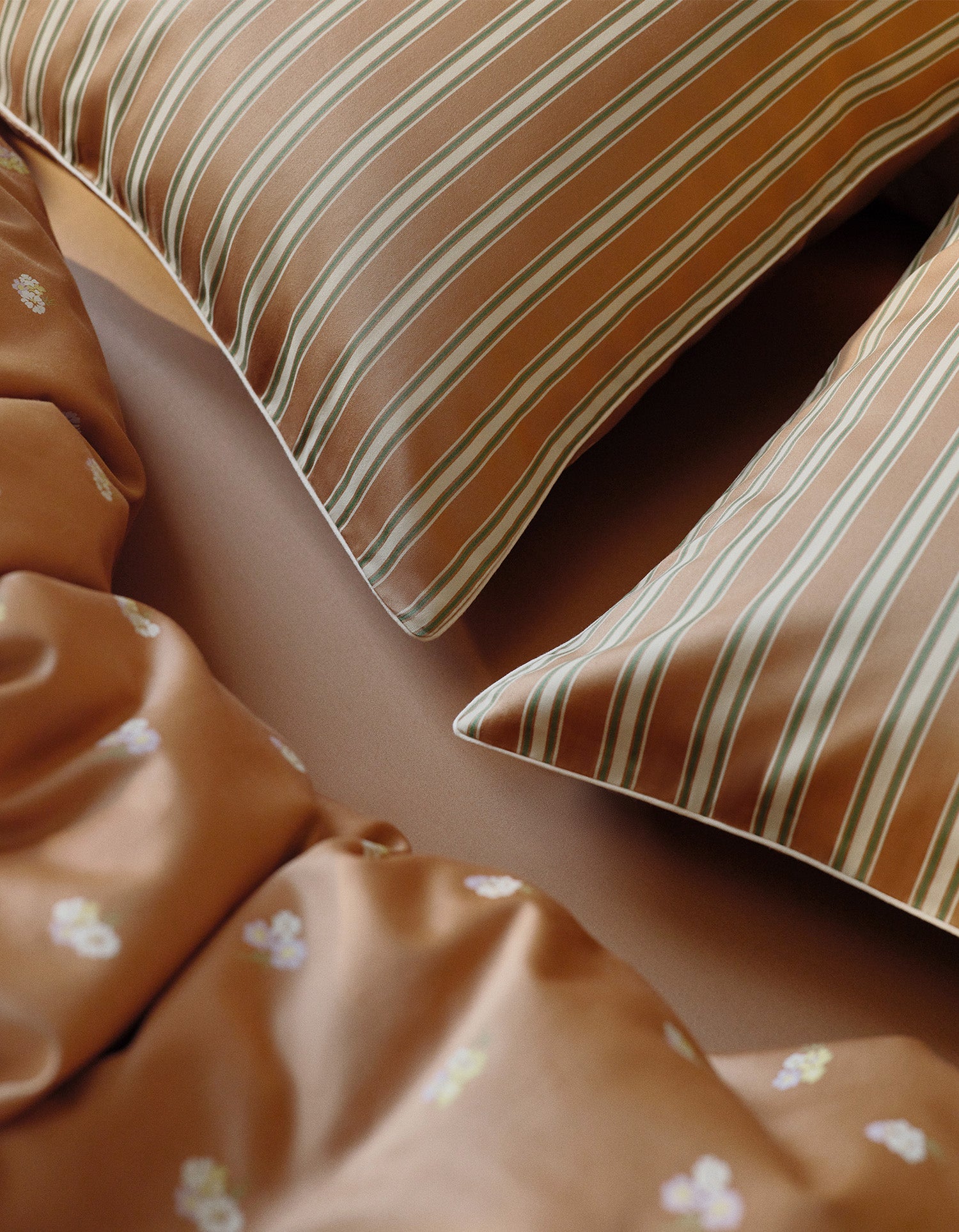 Copripiumino in Raso di Cotone a 200 fili - Giardino Reale