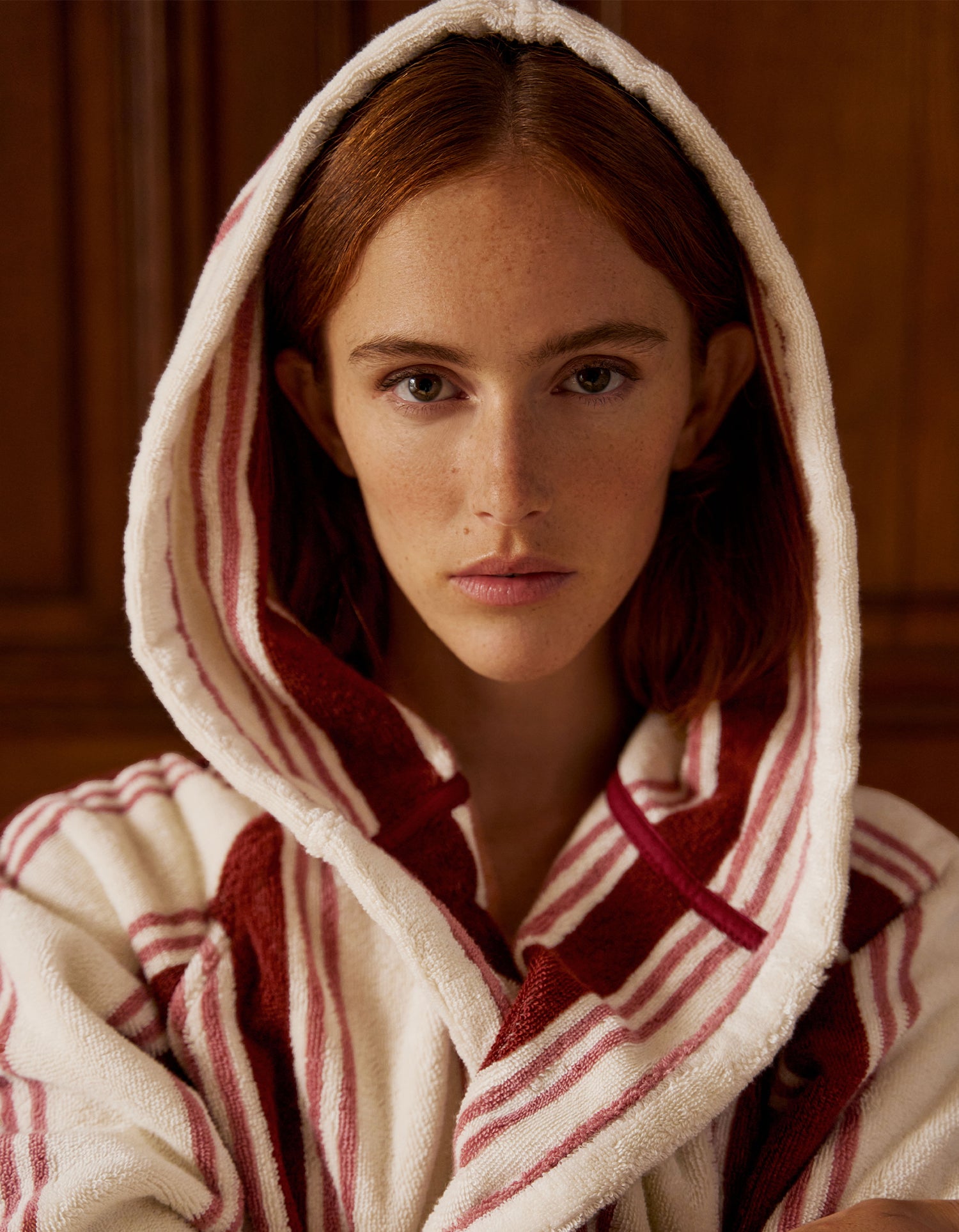 Accappatoio con cappuccio - Righe Granata