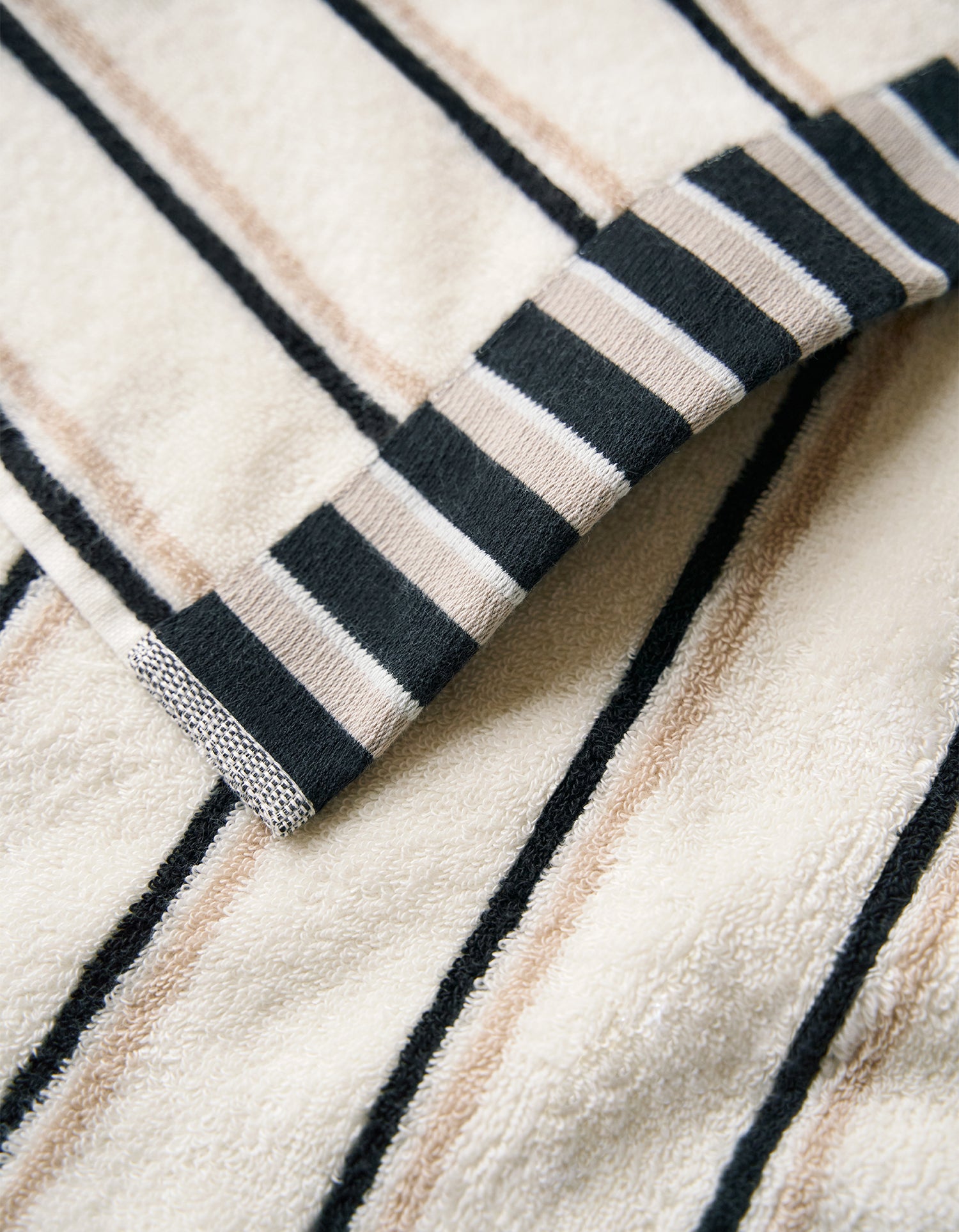 Serviette de bain moelleuse - Équilibre Noir