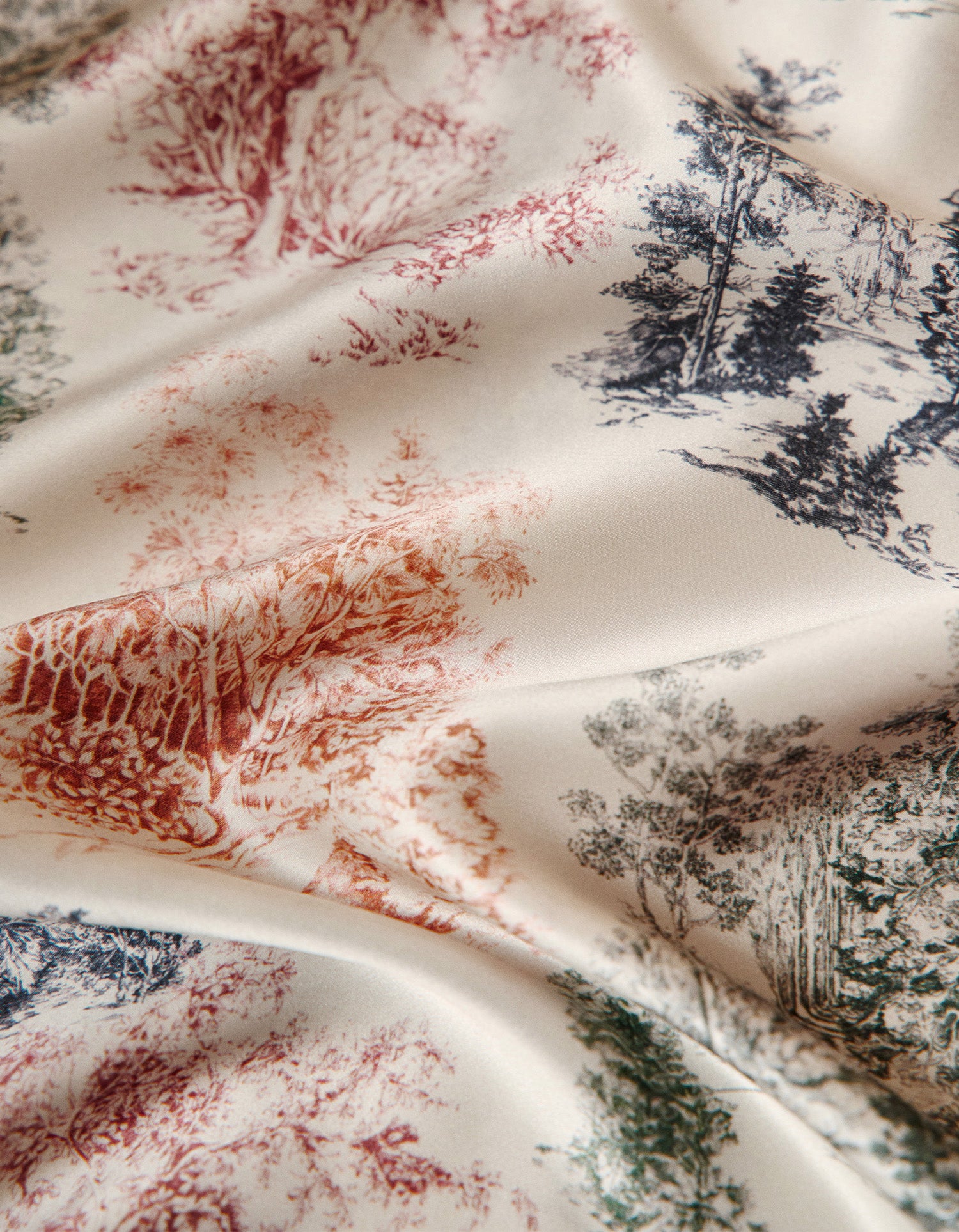 Coffret Taie d'oreiller et Masque de nuit 100% soie de murier - Paul & Joe pour Bonsoirs - Bosquet d'Hiver