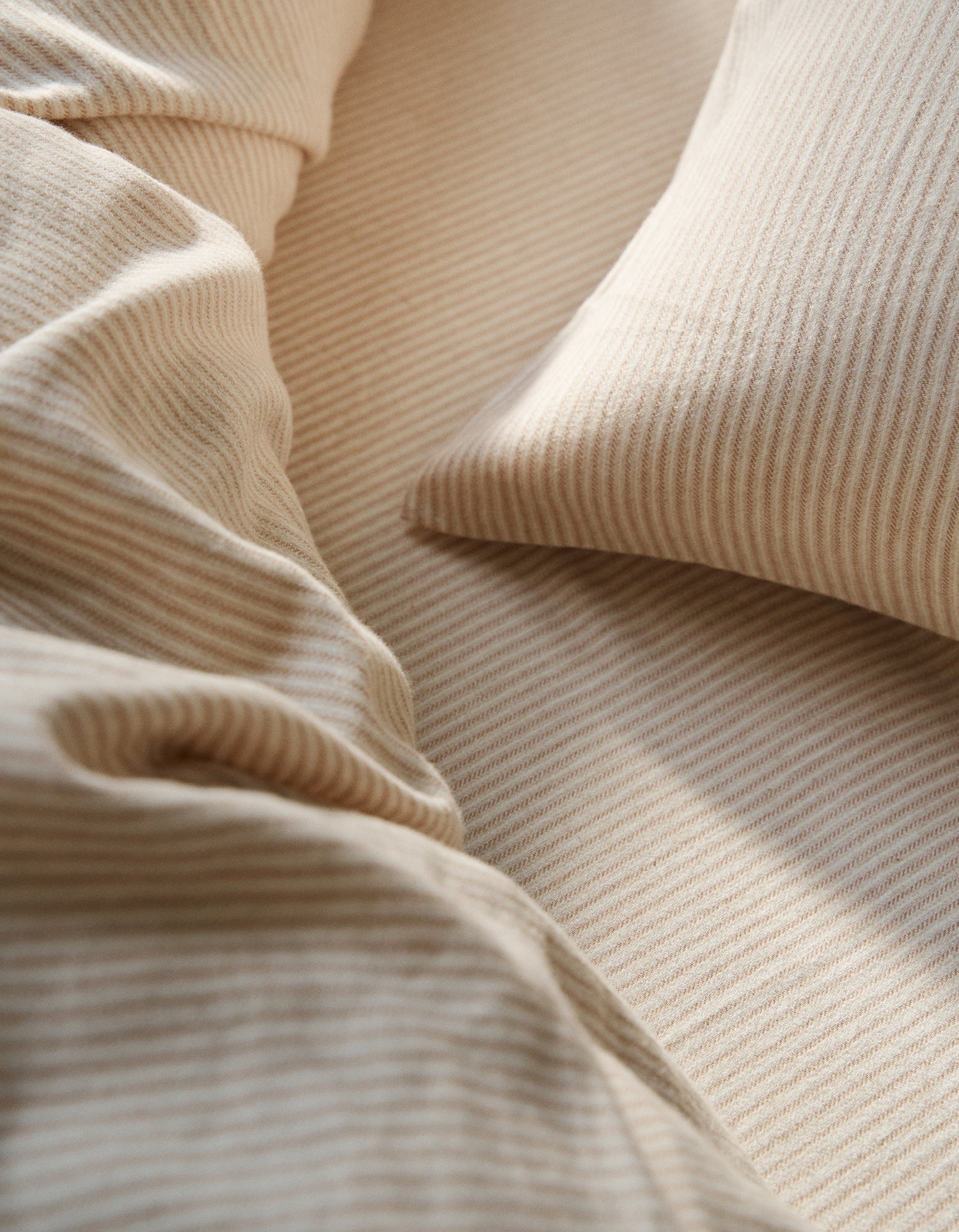 Rayures Beige/Beige Gestreept/Beige Stripes/Beige Gestreift/Righe Beige